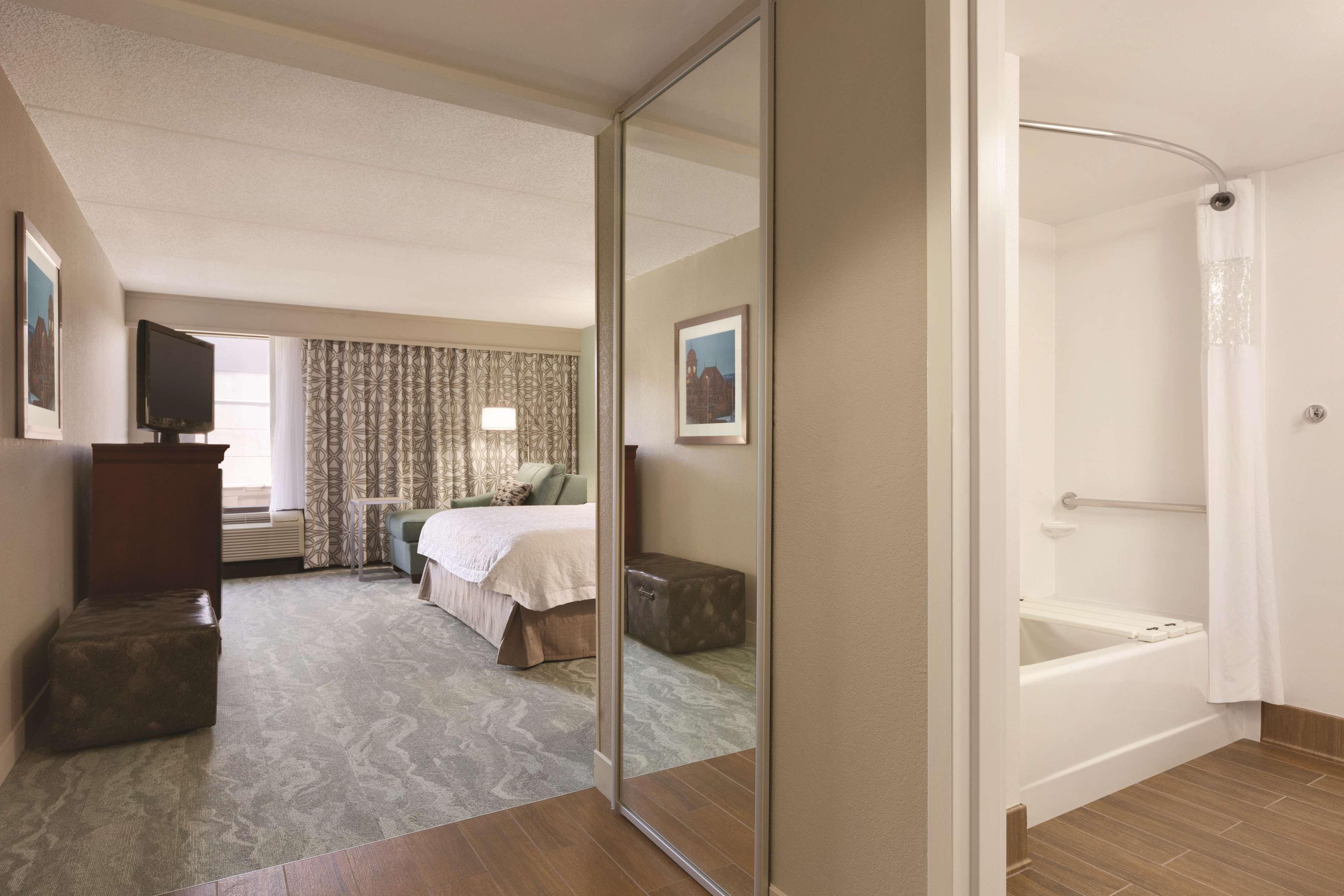Hampton Inn Richmond/Ashland Bagian luar foto