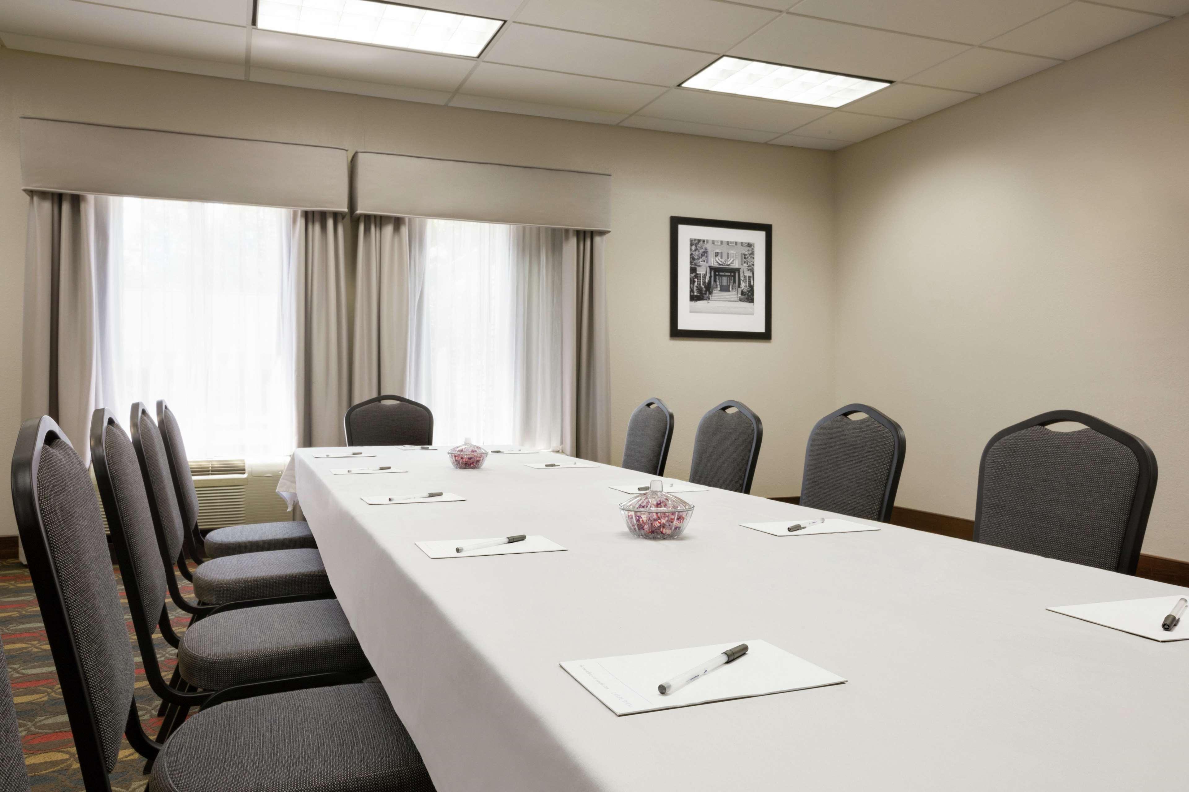 Hampton Inn Richmond/Ashland Bagian luar foto